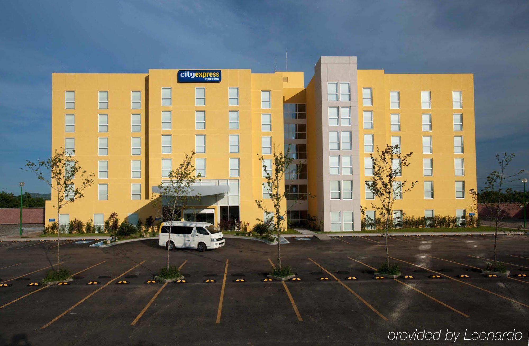 City Express Poza Rica Exterior photo